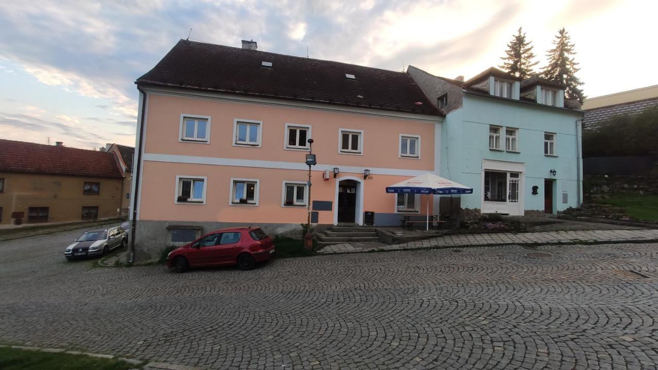 H@M Penzion Žlutice Exteriér fotografie